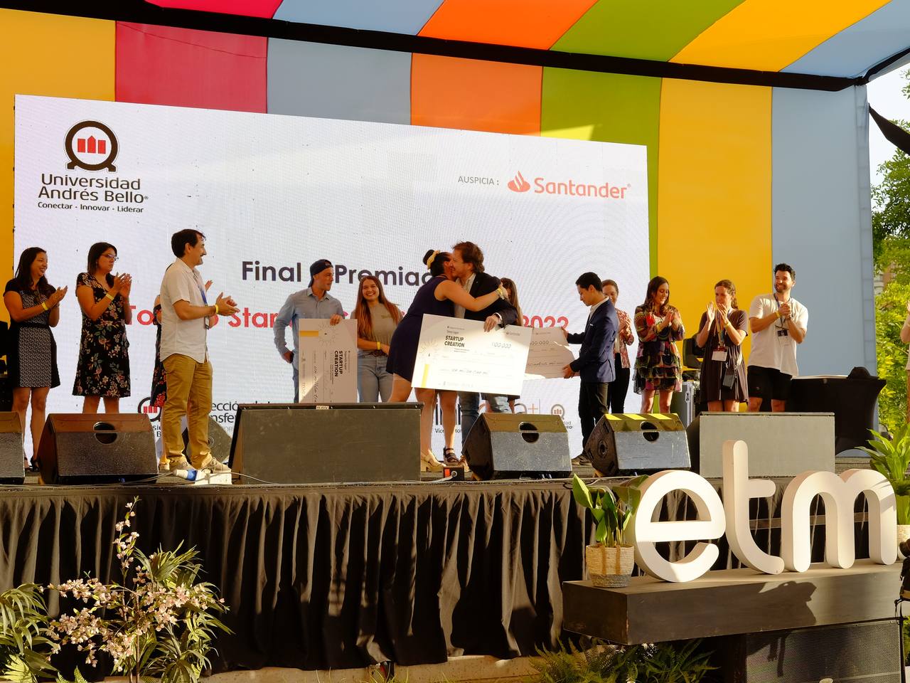 Premiación en escenario